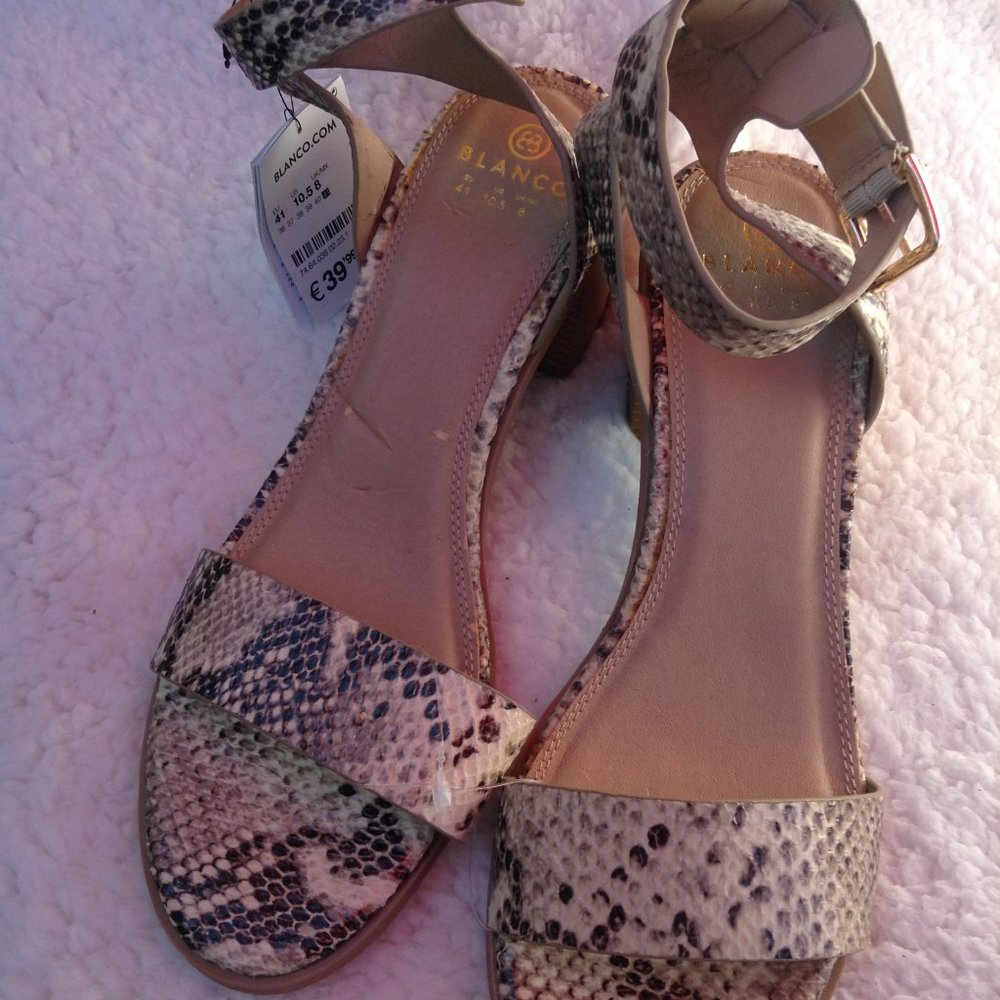 Woman Sandals